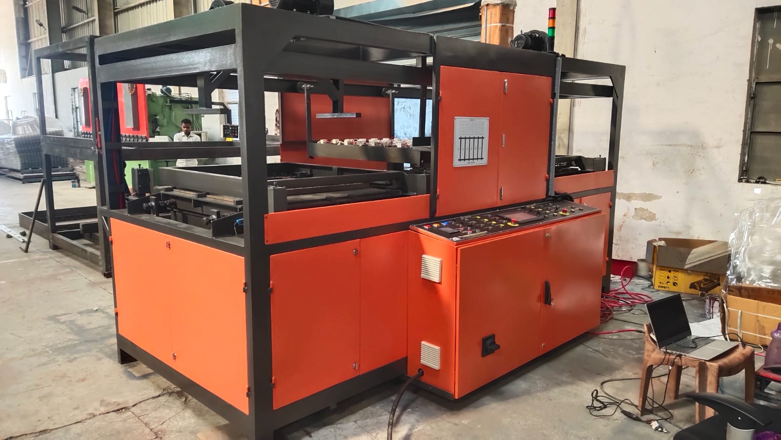 Briefcase Cell Vacuum Forming Machine Manufacturer, Supplier & Wholesaler in Rajasthan, India